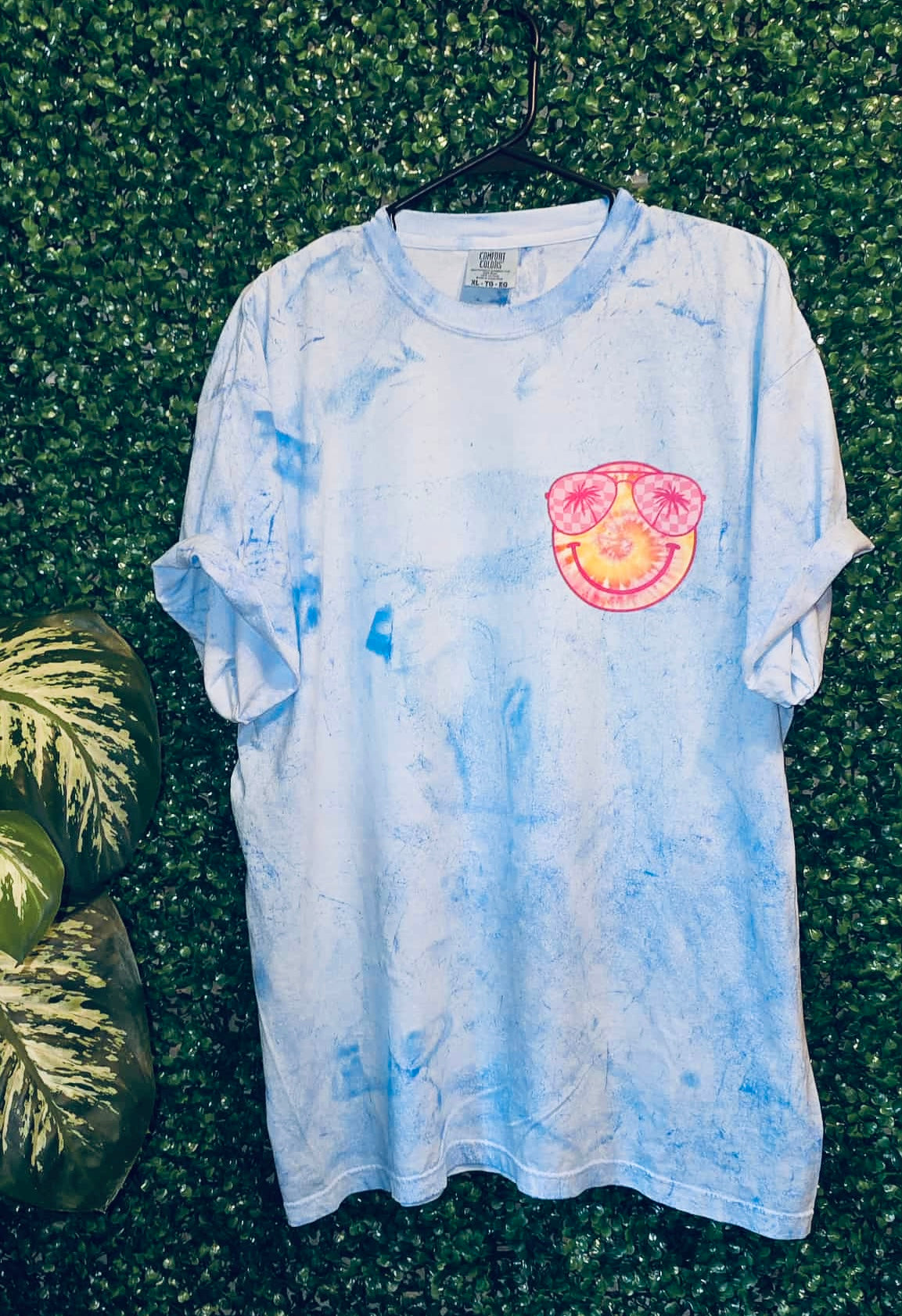 Boat Waves and Lake Days on Comfort colors Blast